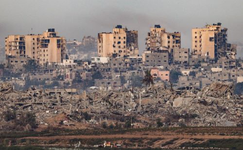 "الهدنة الإنسانية" في قطاع غزة تدخل حيز التنفيذ وتستمر لأربعة أيام